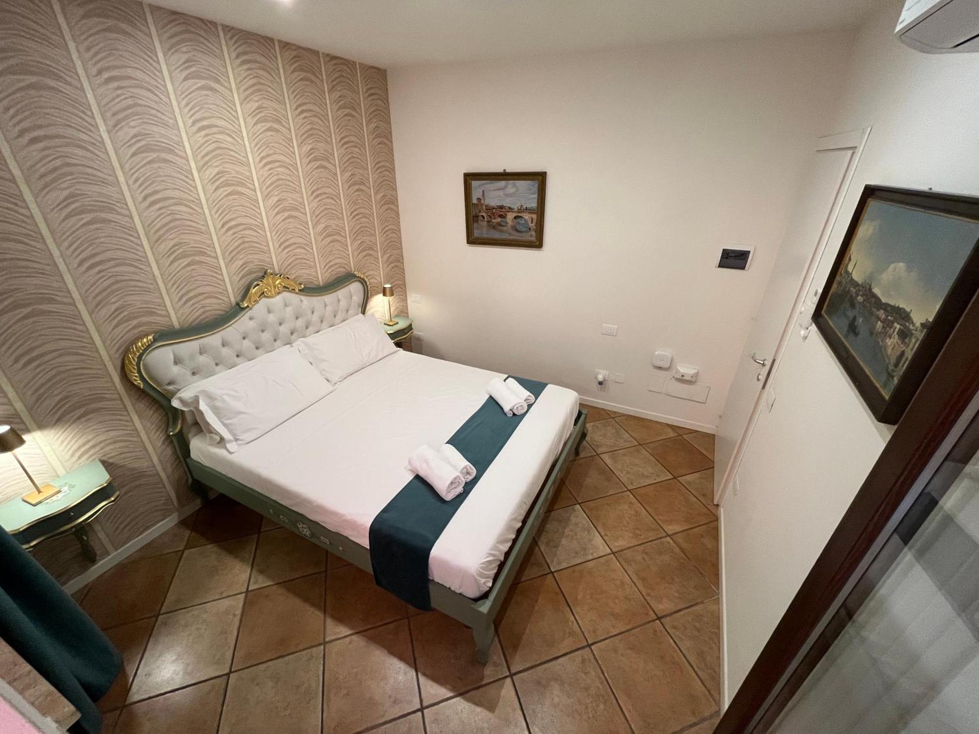 Residenza Catullo Affittacamere *